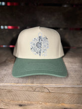 Load image into Gallery viewer, Bit &amp; Flowers Hat
